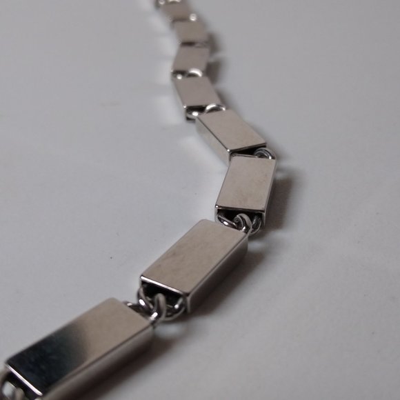 Vintage Trifari Rectangular Metal Link Necklace 24 Inches - Picture 7 of 12